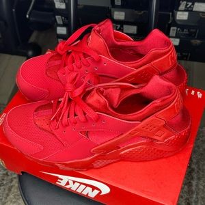 Nike Air Huarache 7y